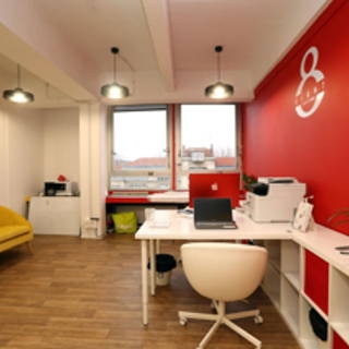 Bureau privé 40 m² 8 postes Coworking Place du Général de Gaulle Montreuil 93100 - photo 1
